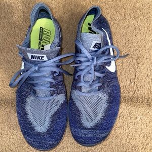 Nike Blue Running Sneakers Size 9.5